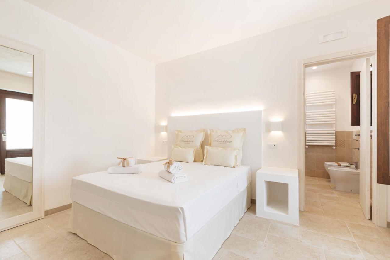 Mandolario Trulli Resort Martina Franca Kültér fotó